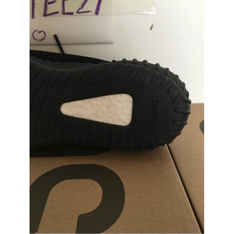 V2 Black Red Stripe 1:1