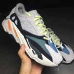 700 Wave Runner 1:1